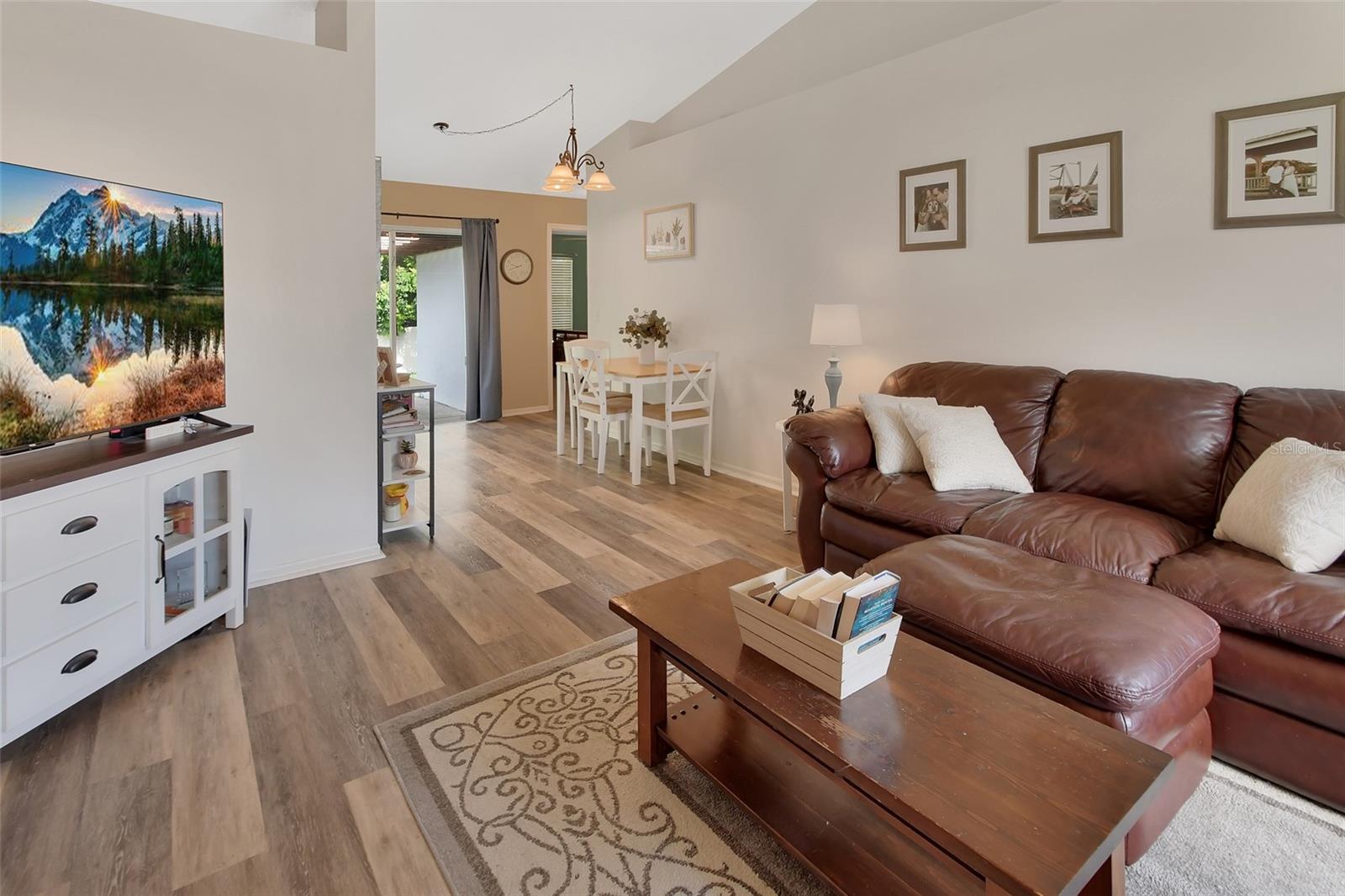 414 LANCASTER AVE, ORANGE CITY, FL, 32763