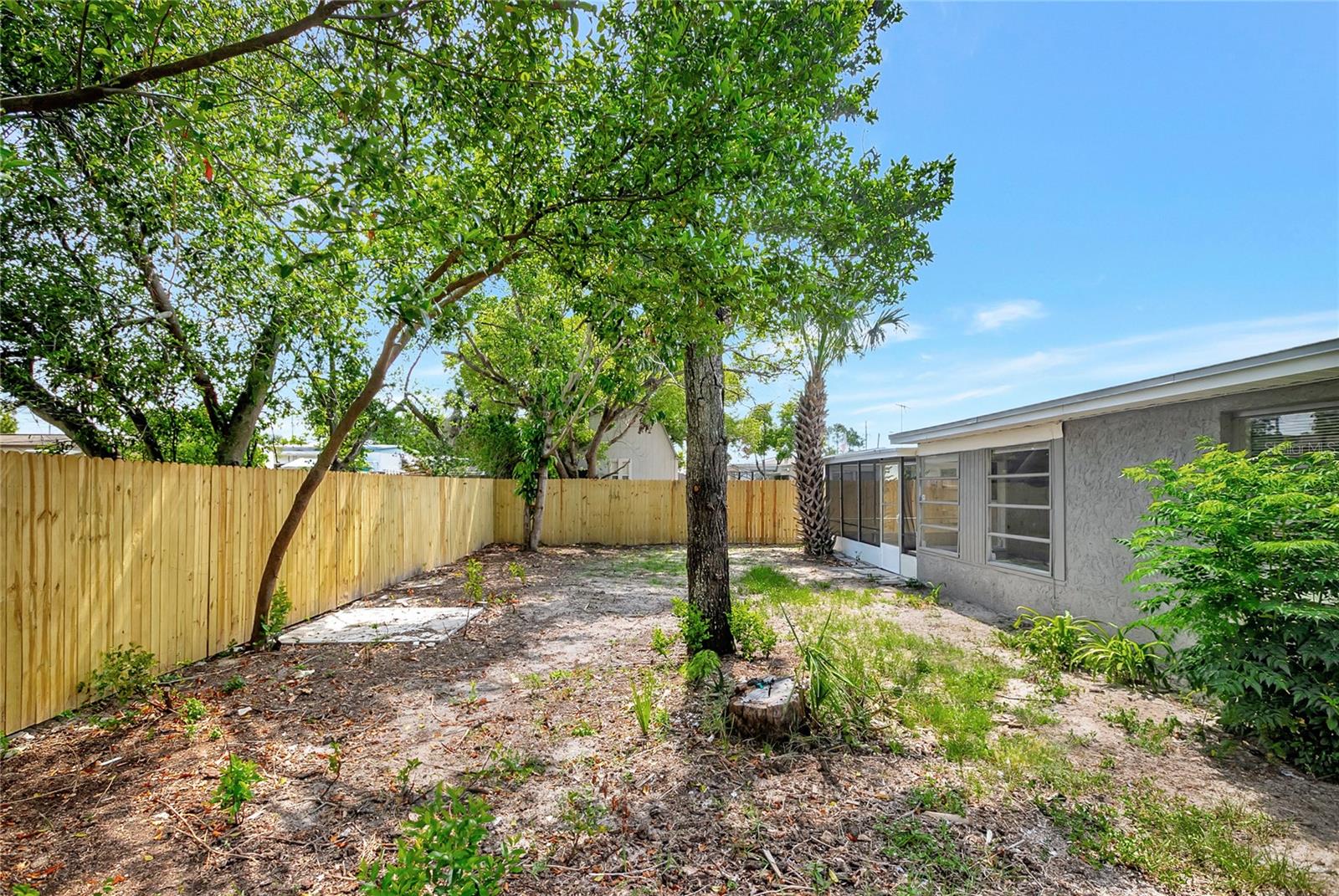 7411 SEASHORE DR, PORT RICHEY, FL, 34668