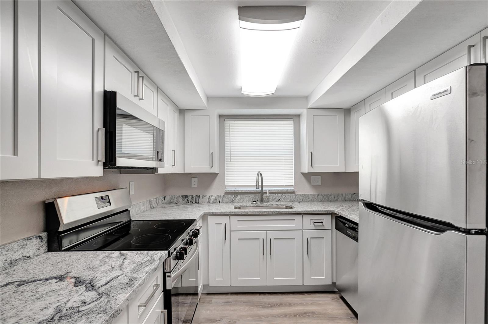 7411 SEASHORE DR, PORT RICHEY, FL, 34668