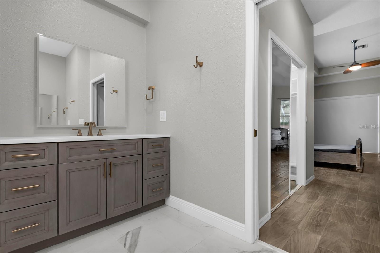 10204 MILLPORT DR, TAMPA, FL, 33626