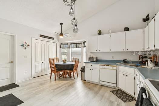 5112 PARKWAY BLVD, LAND O LAKES, FL, 34639