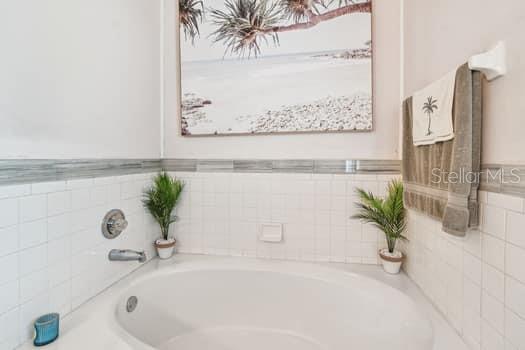 5112 PARKWAY BLVD, LAND O LAKES, FL, 34639