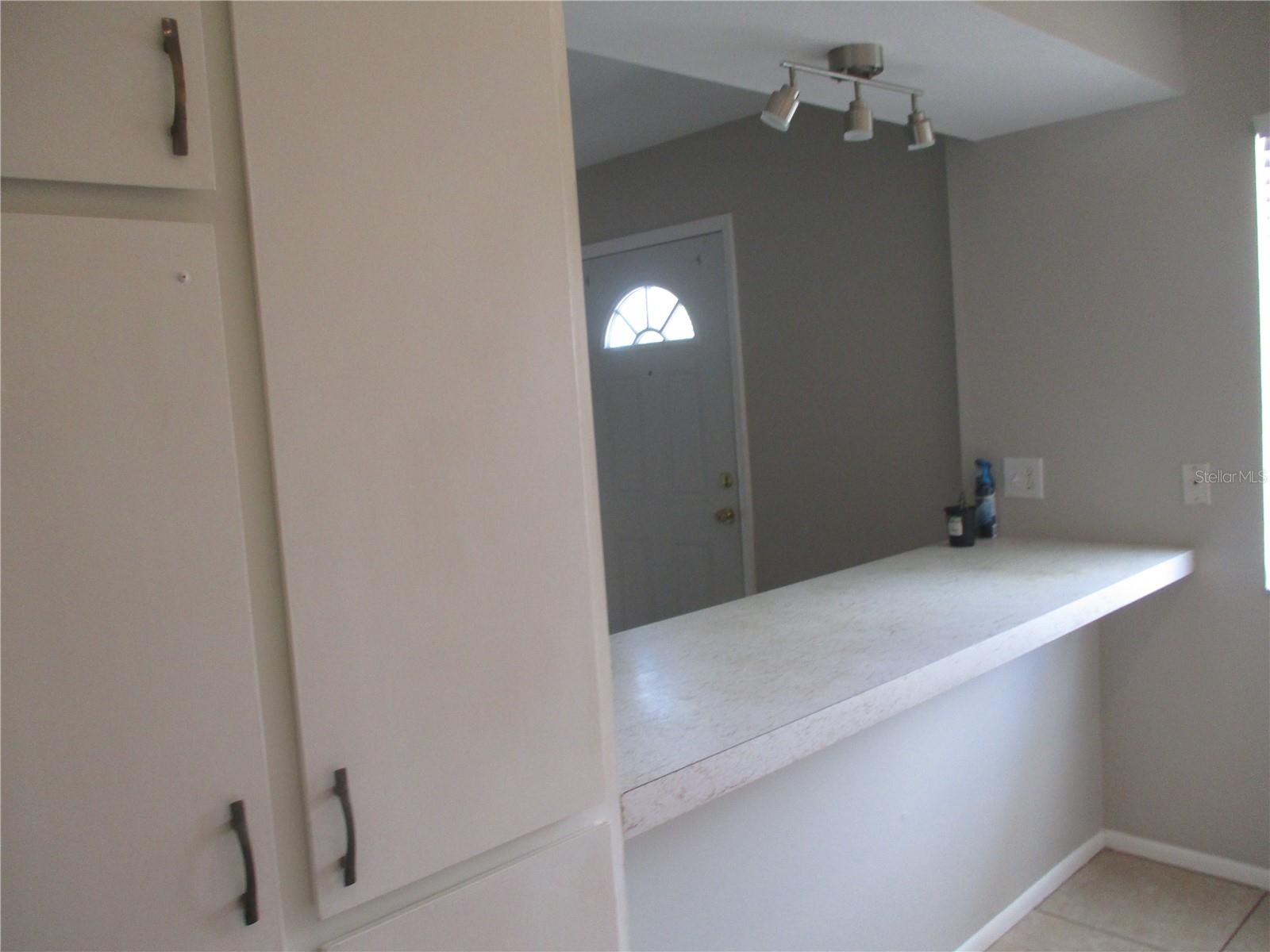 1012 N PEBBLE BEACH BLVD, SUN CITY CENTER, FL, 33573