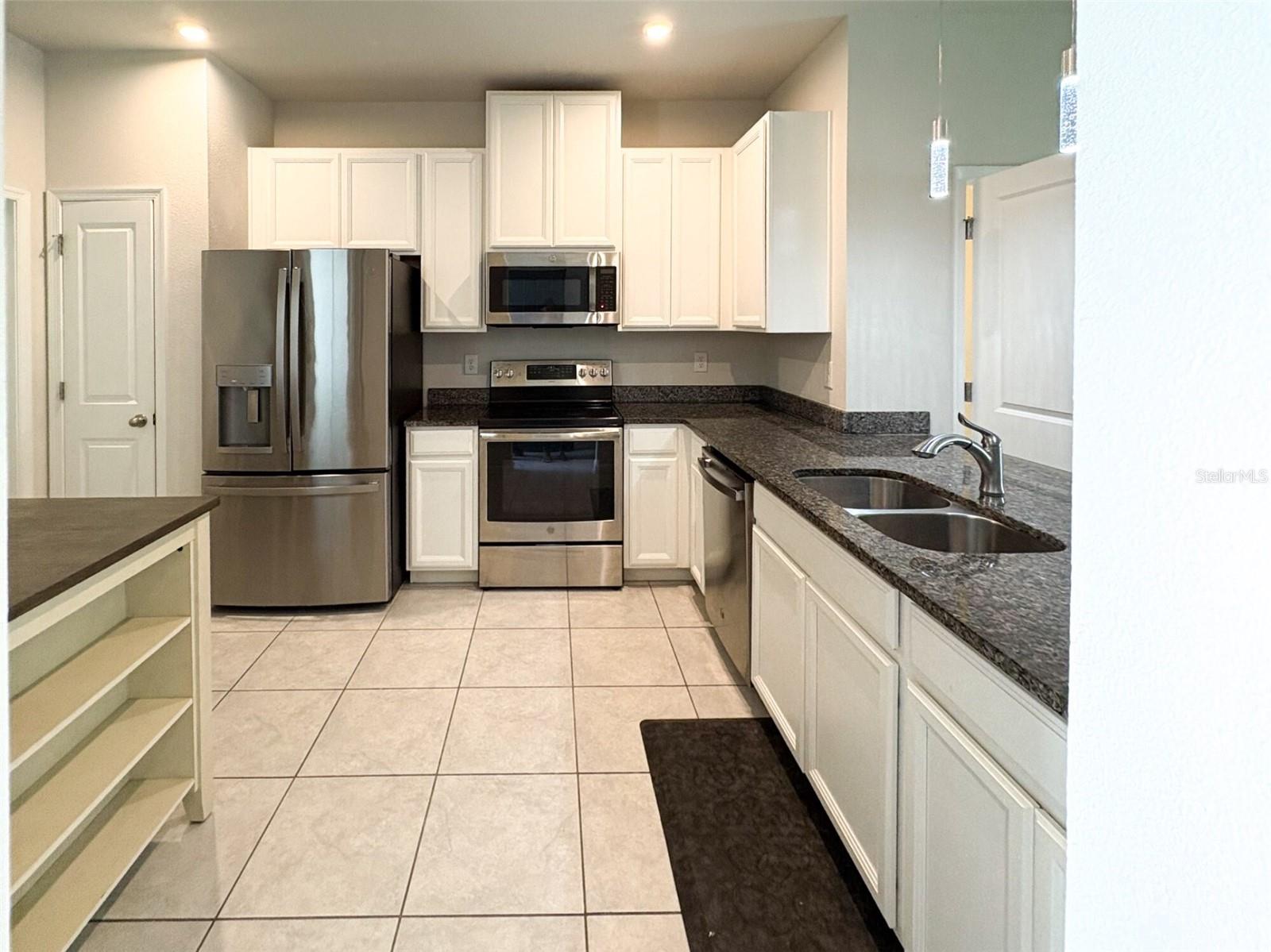 2144 LACEFLOWER DR, BRANDON, FL, 33510