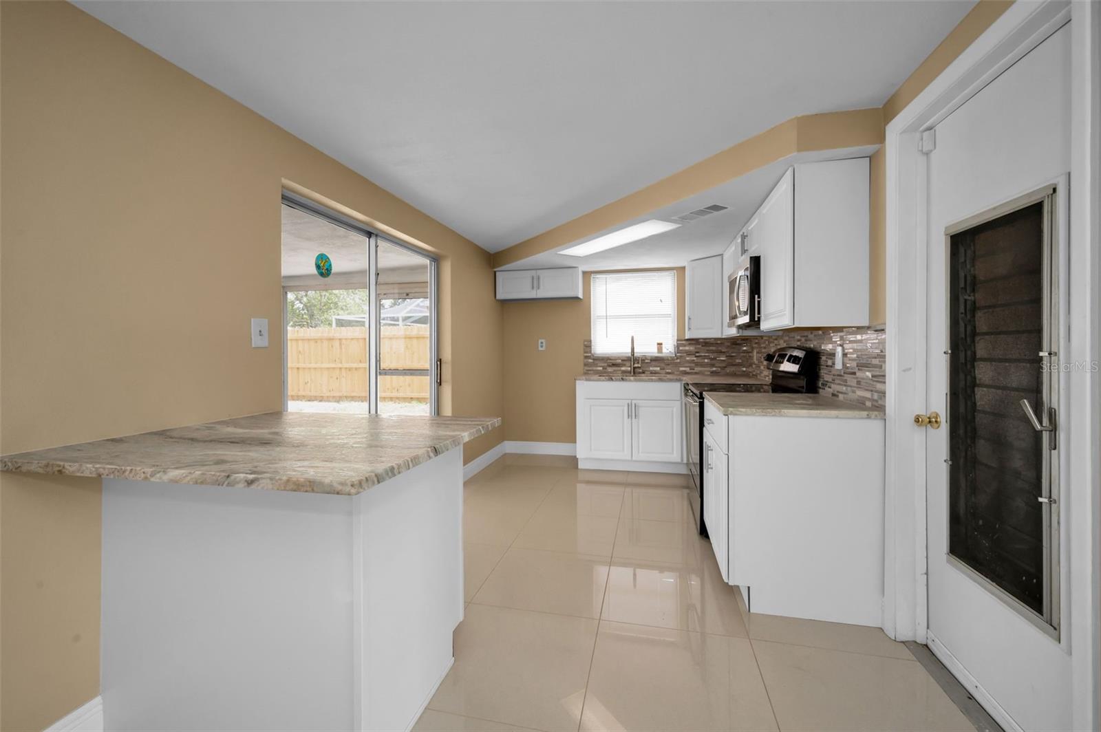 9100 LUNAR LN, PORT RICHEY, FL, 34668