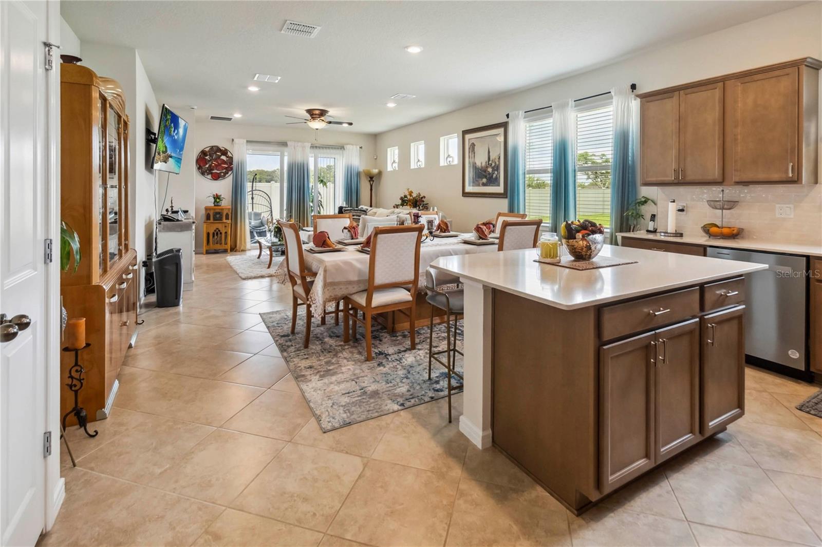 1895 SPRING SHOWER CIR, KISSIMMEE, FL, 34744