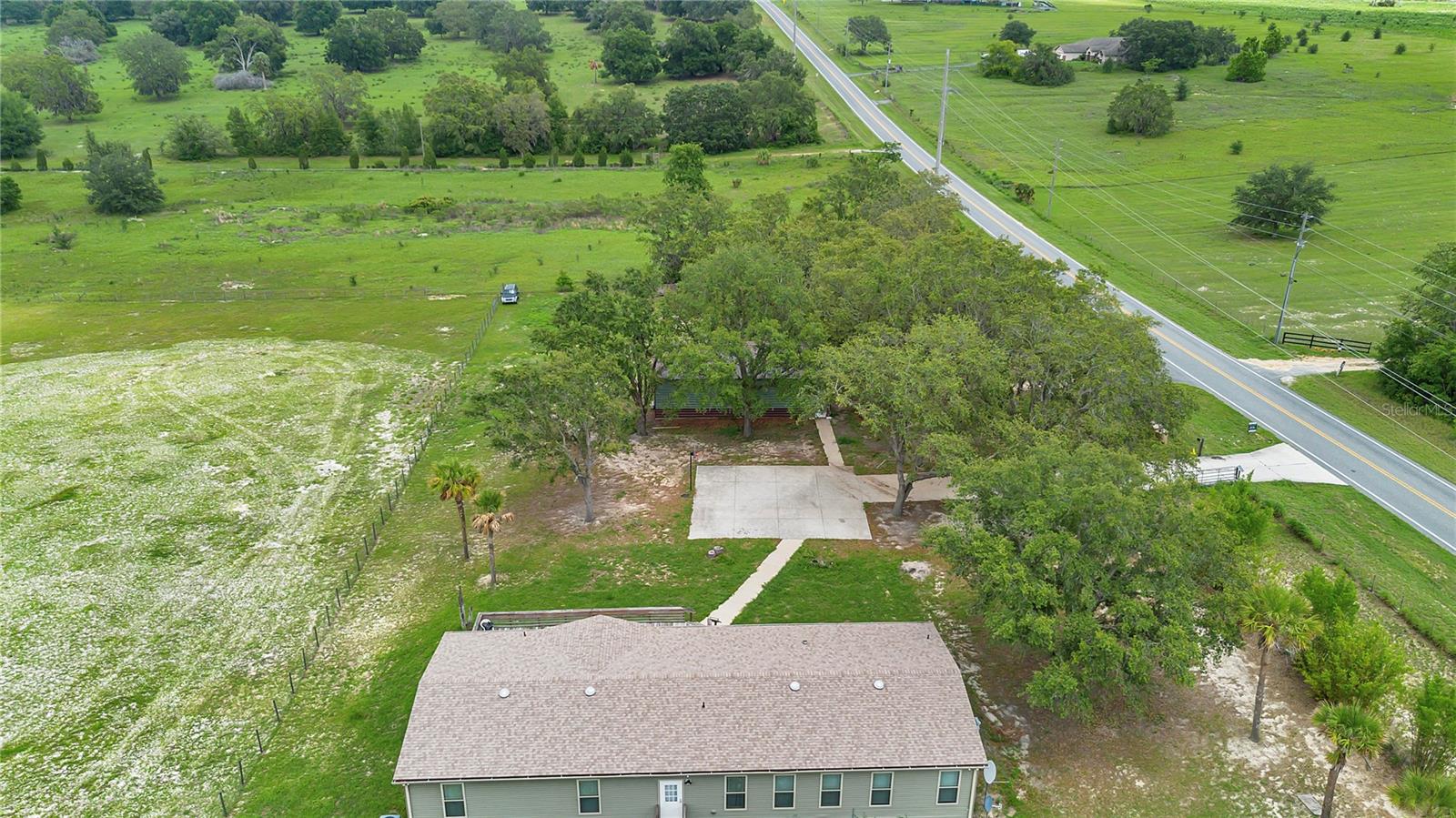 7565 DEWEY ROBBINS RD, HOWEY IN THE HILLS, FL, 34737