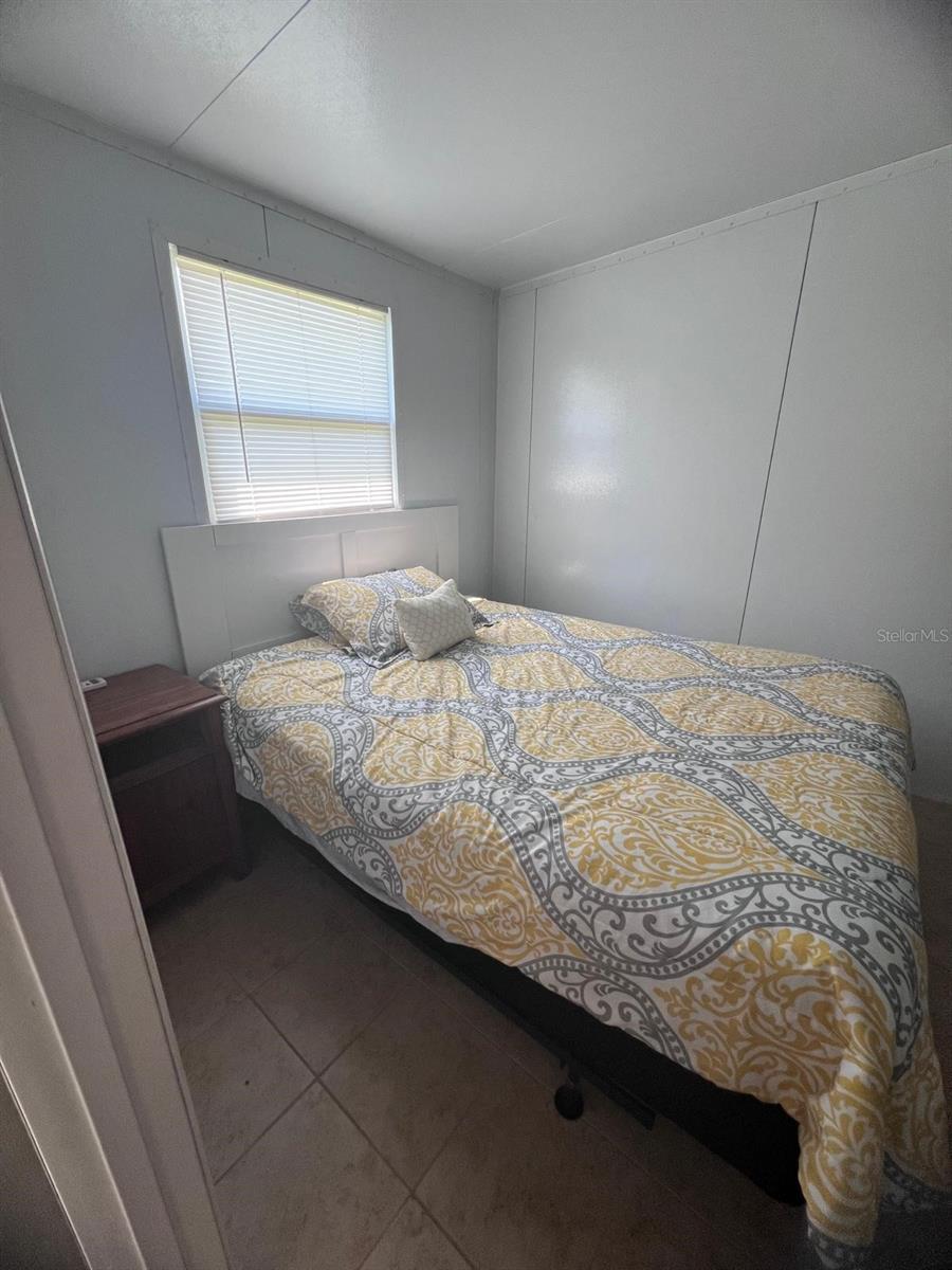 LAKESHORE CLUB, LAKE WALES, FL, 33854