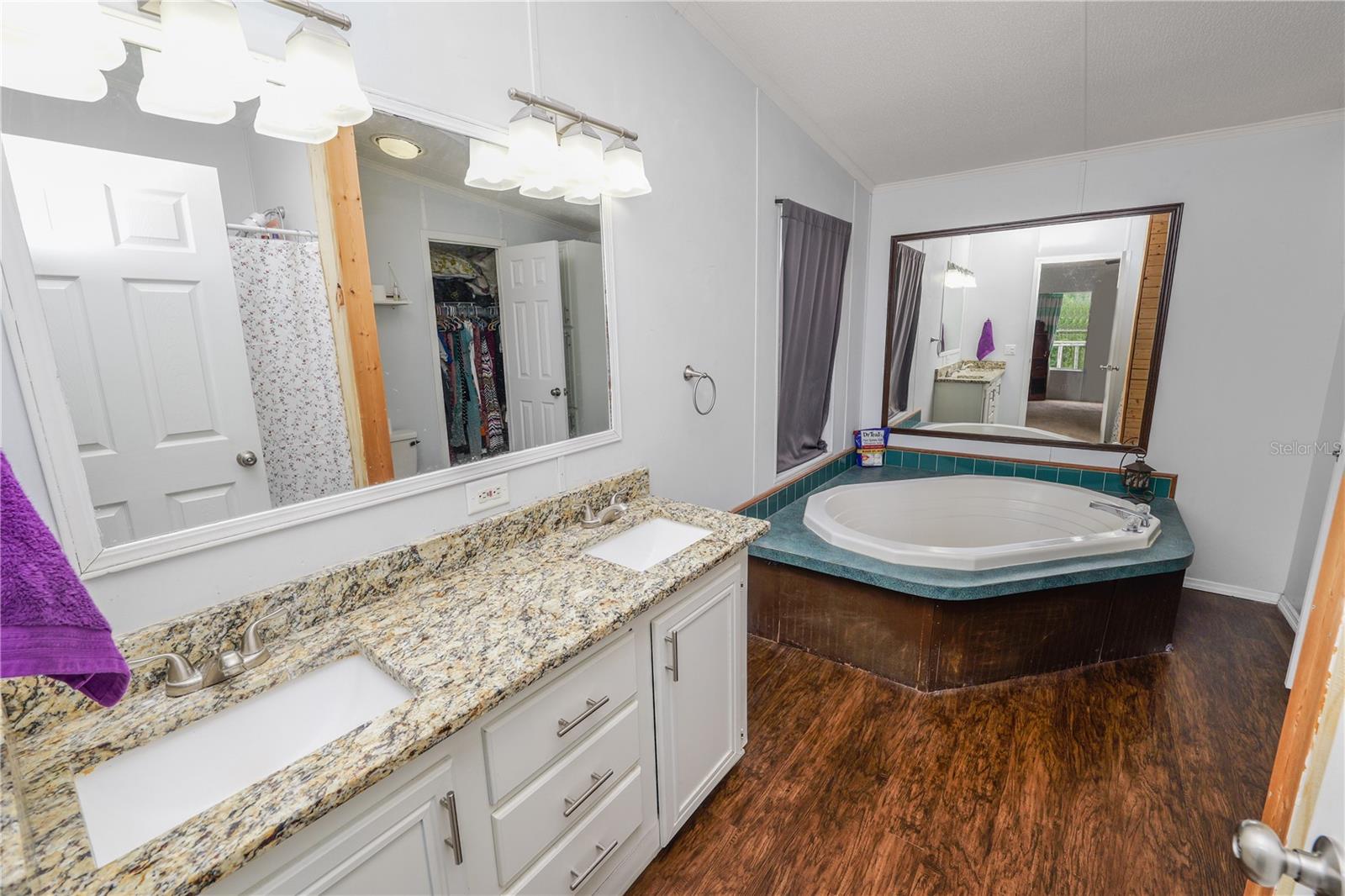 8652 CROSS CREEK RD, POLK CITY, FL, 33868