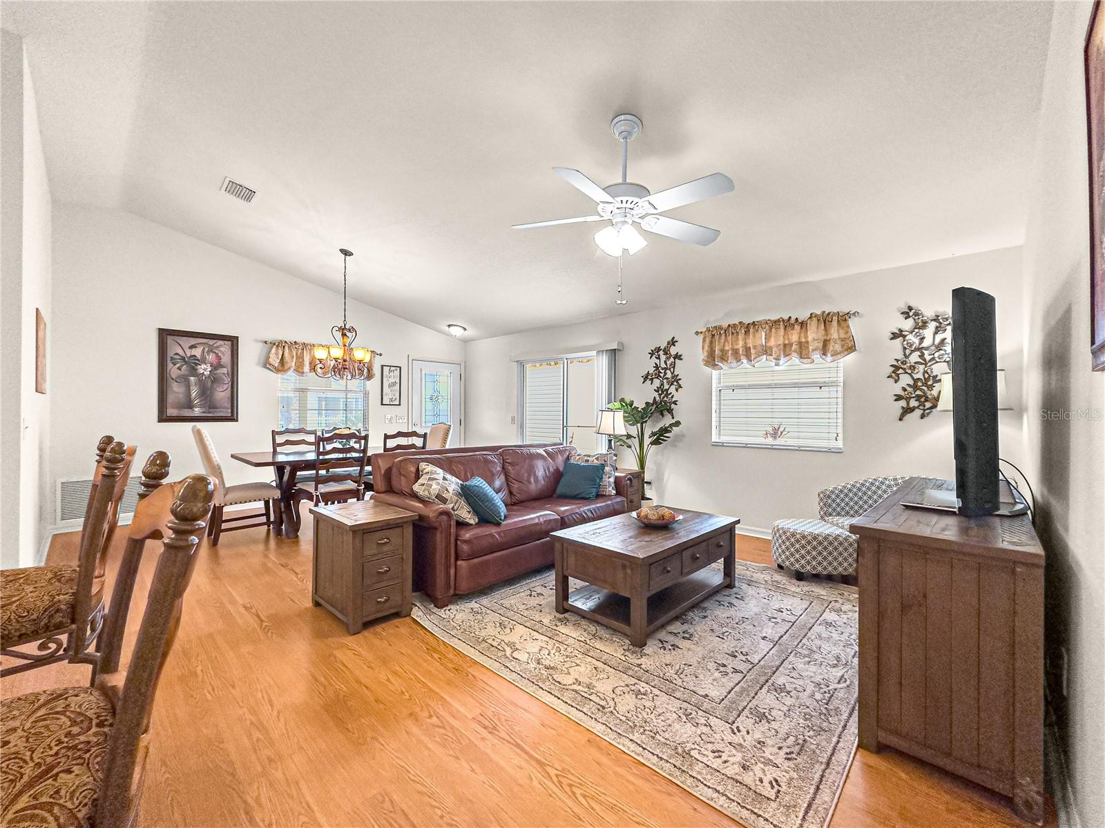 992 DAVIT PL, THE VILLAGES, FL, 32162