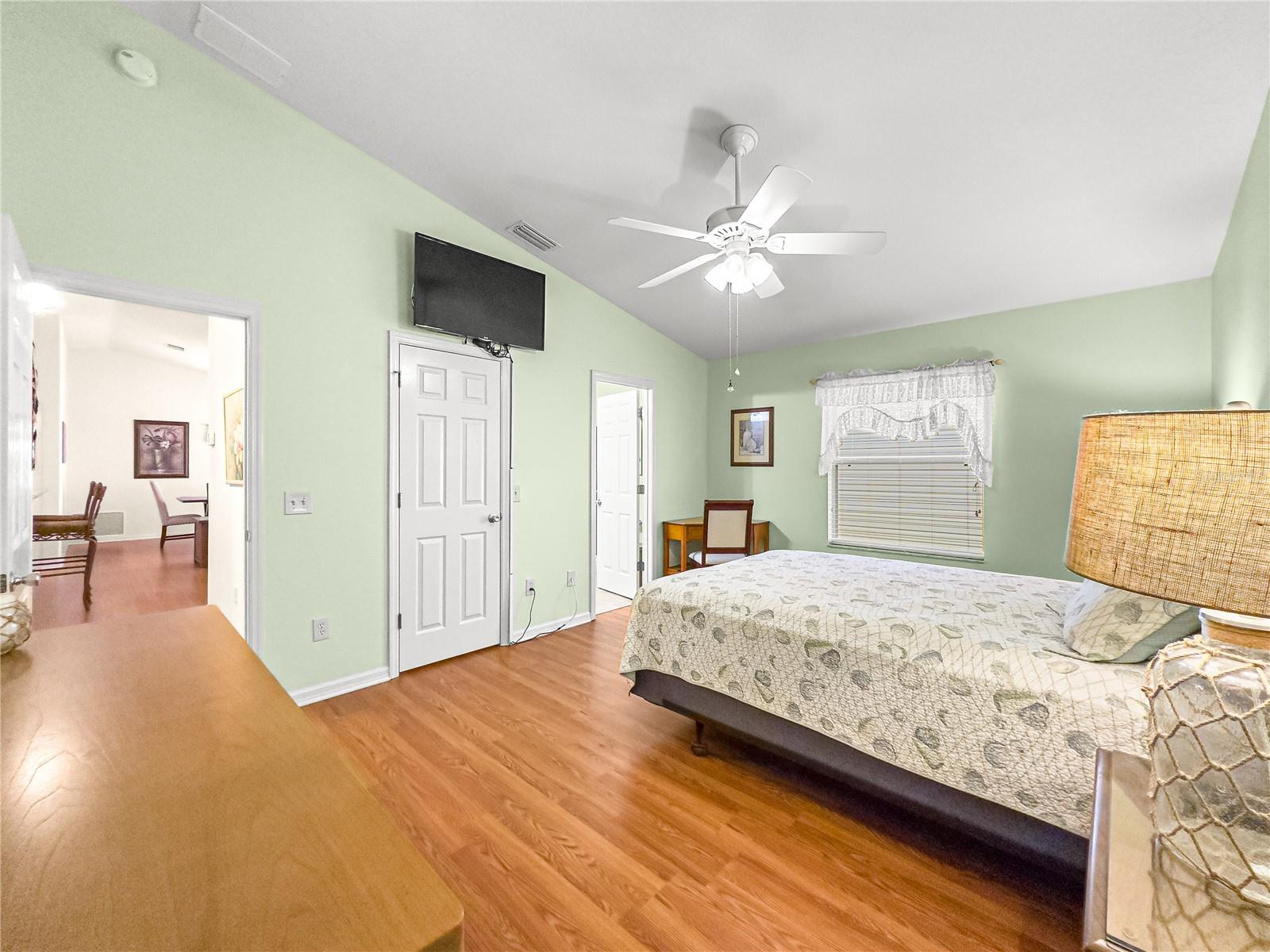 992 DAVIT PL, THE VILLAGES, FL, 32162