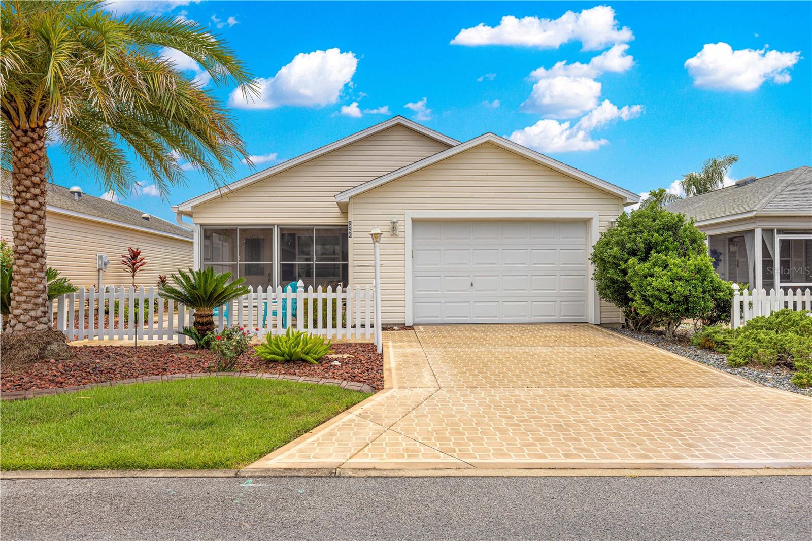 992 DAVIT PL, THE VILLAGES, FL, 32162