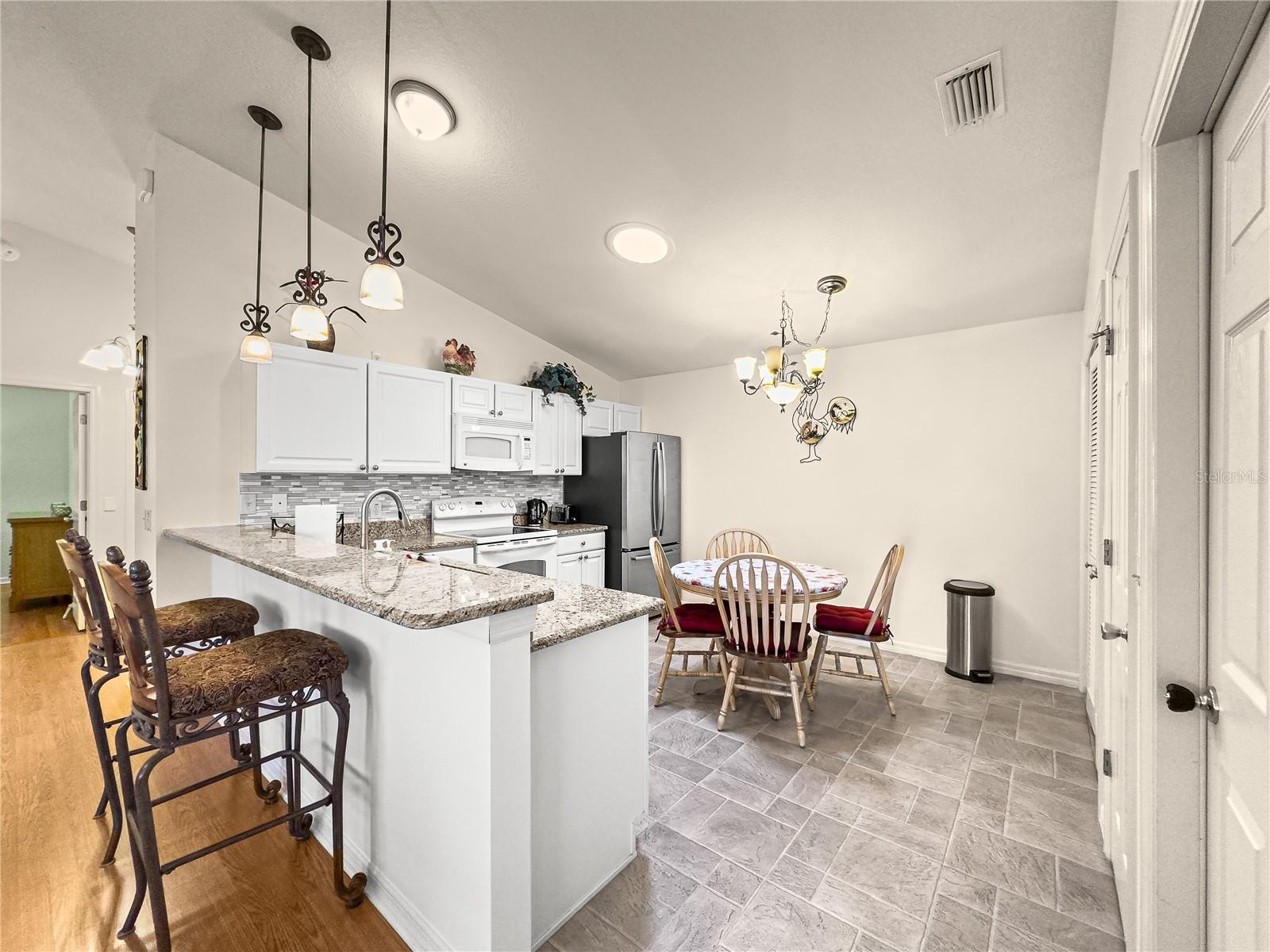 992 DAVIT PL, THE VILLAGES, FL, 32162