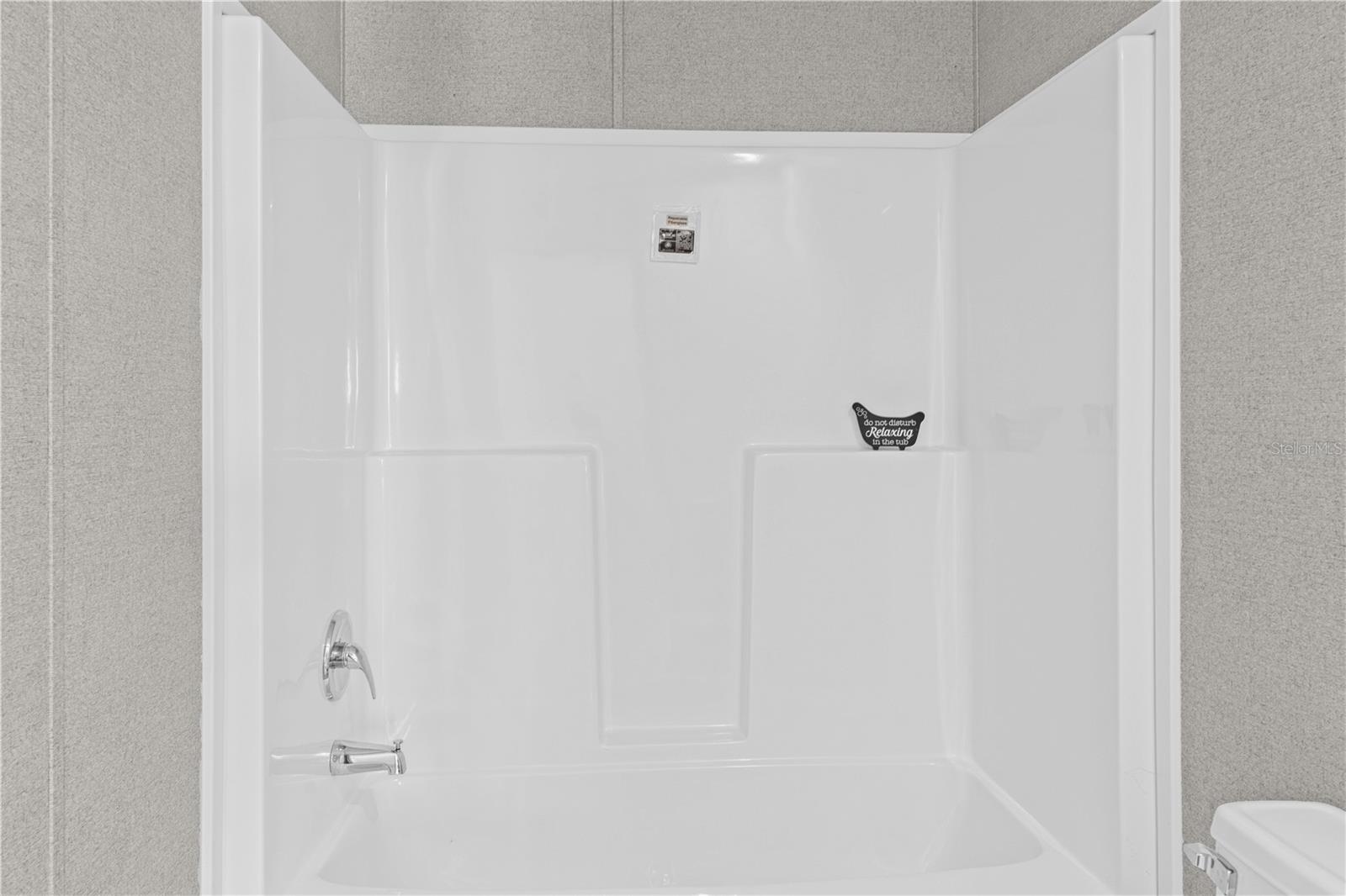 8426 SWEDEN BLVD, PUNTA GORDA, FL, 33982