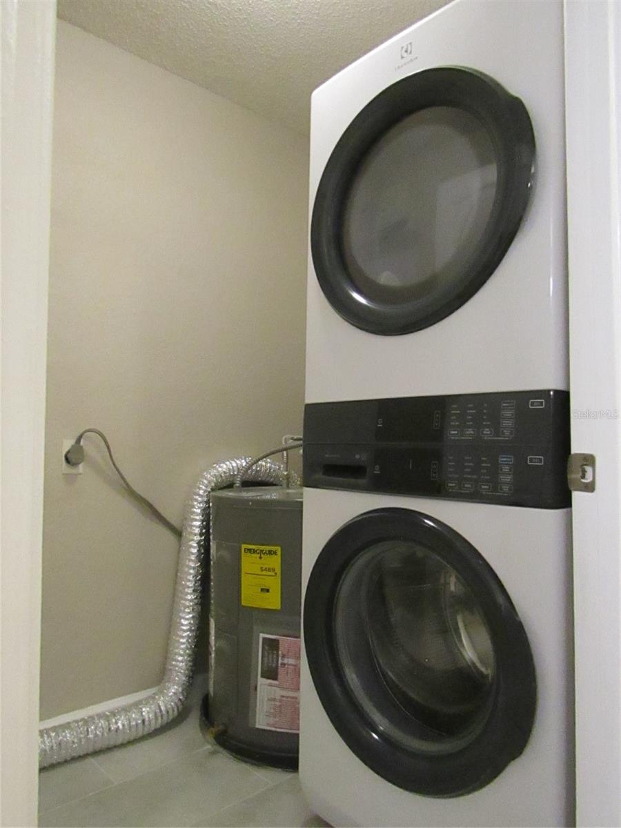 713 CRUISE VIEW DR #713, TAMPA, FL, 33602