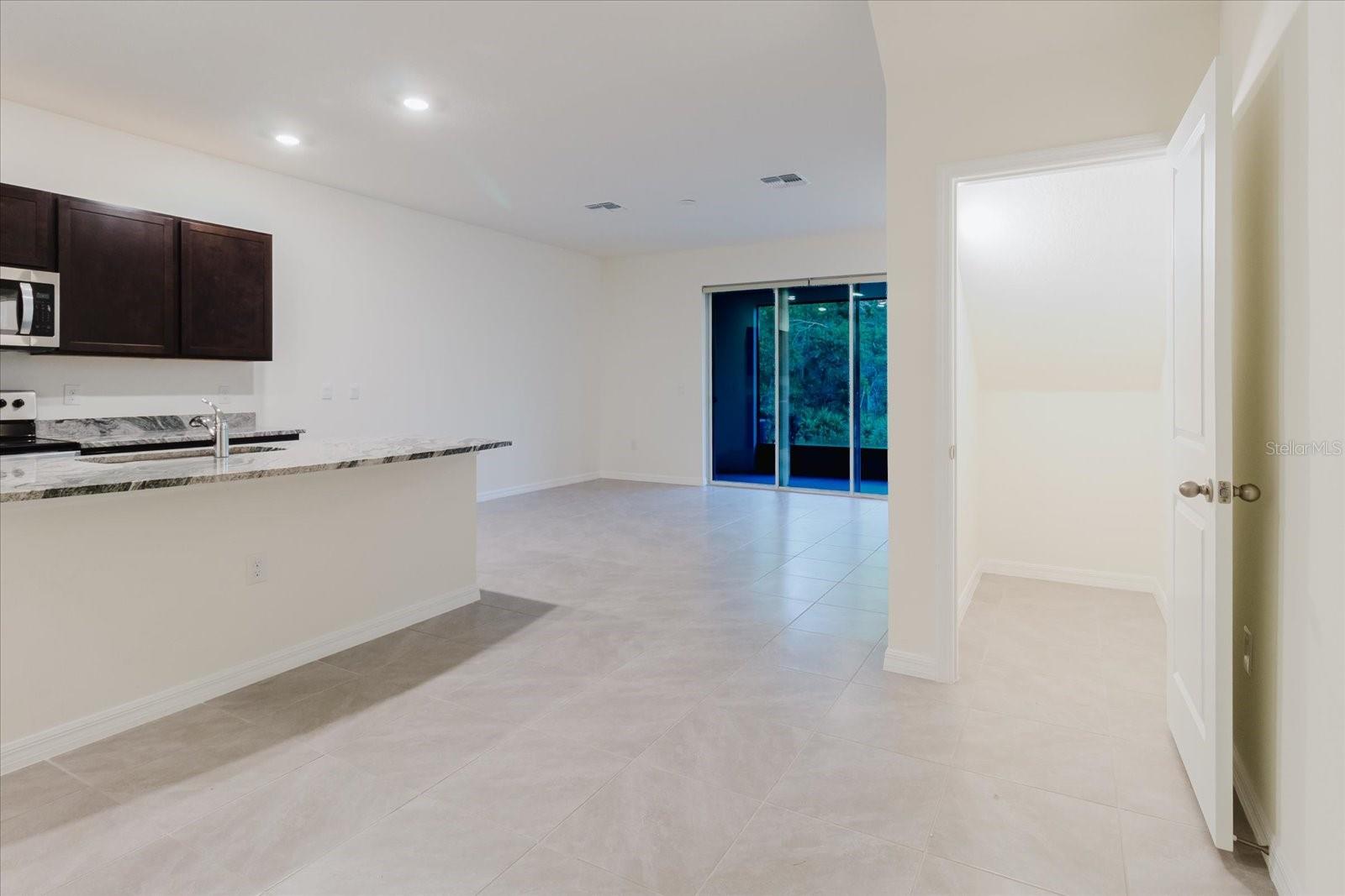 11054 CRESCENT DEER DR, LAND O LAKES, FL, 34638