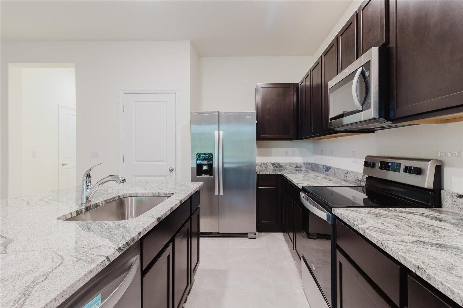 11054 CRESCENT DEER DR, LAND O LAKES, FL, 34638