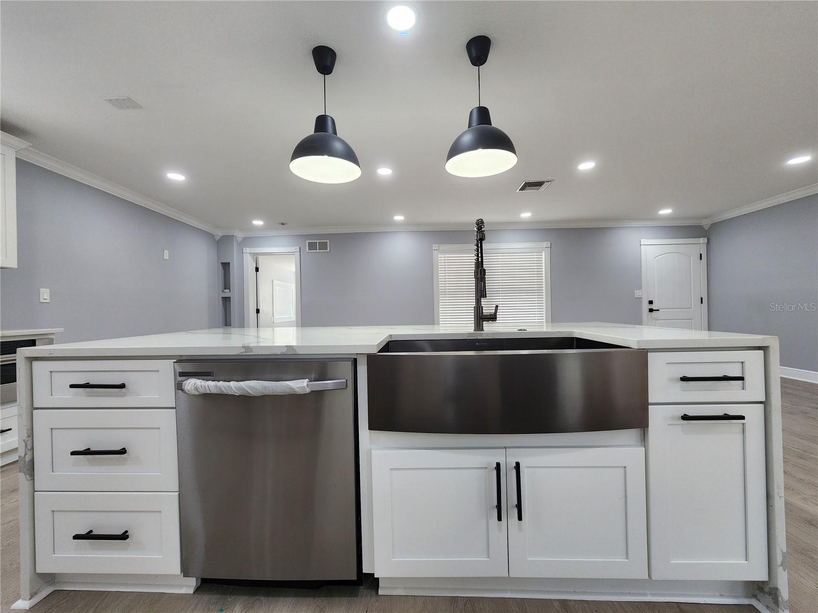 4619 HELENA ST NE, ST PETERSBURG, FL, 33703