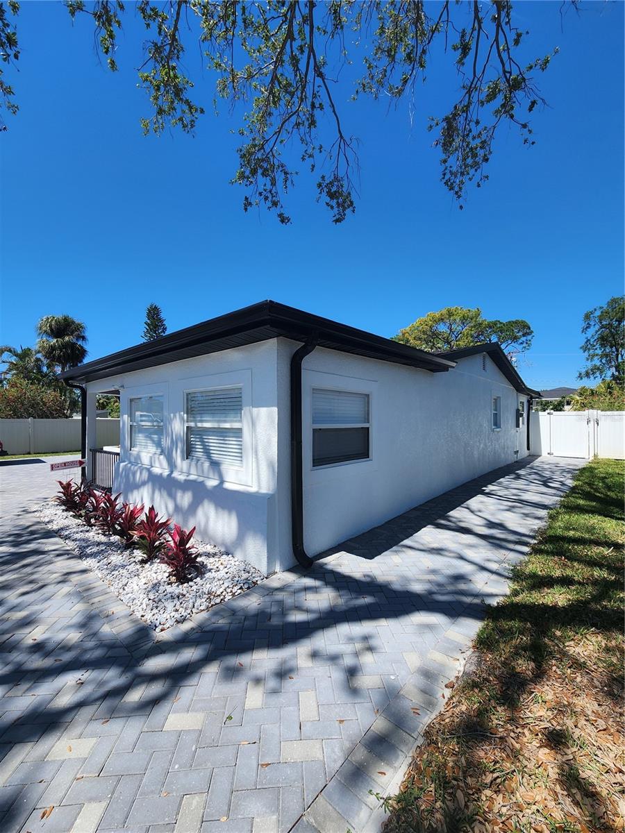 4619 HELENA ST NE, ST PETERSBURG, FL, 33703