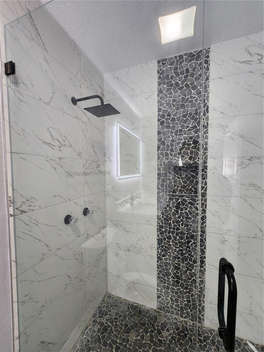 4619 HELENA ST NE, ST PETERSBURG, FL, 33703