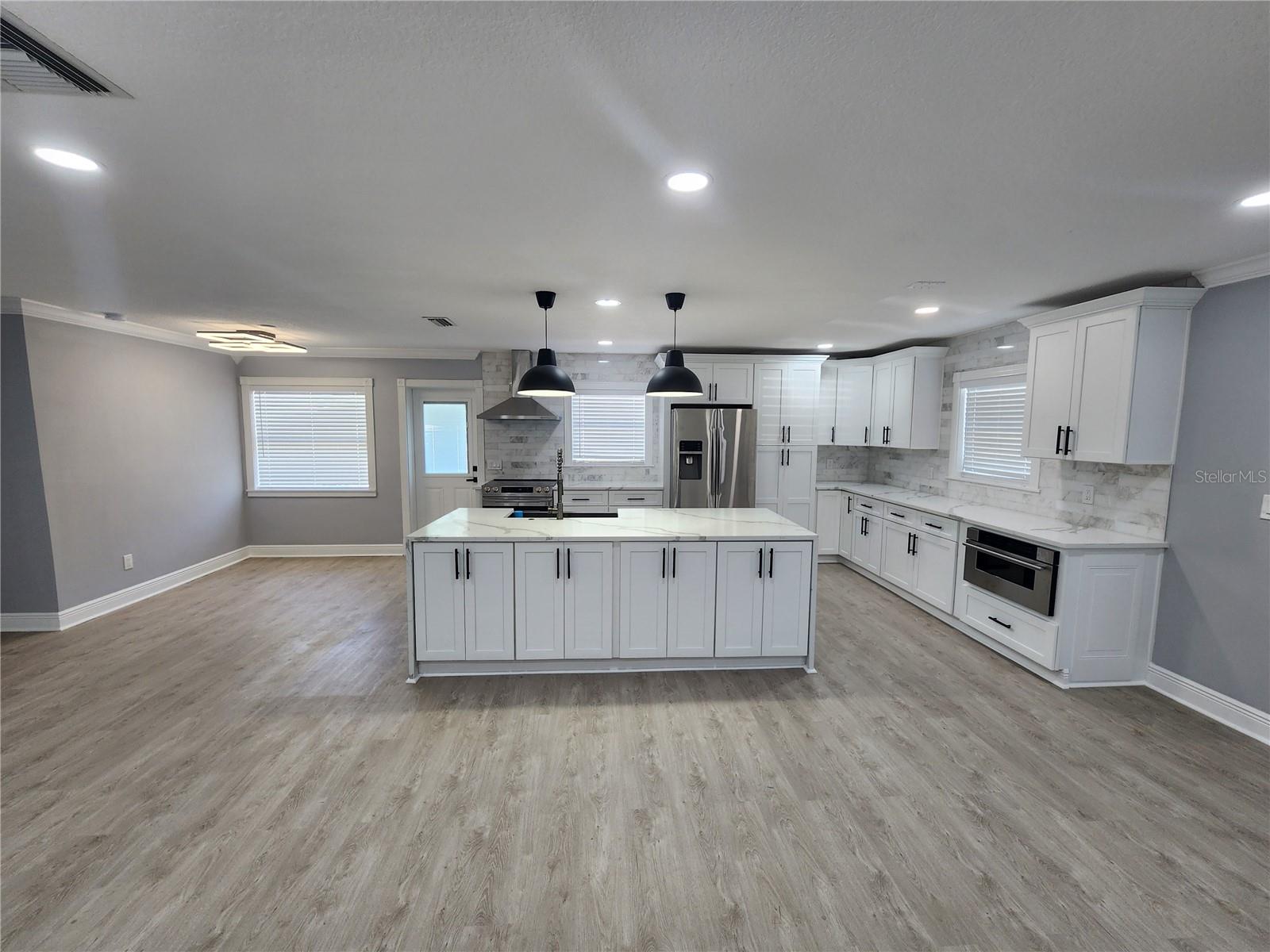 4619 HELENA ST NE, ST PETERSBURG, FL, 33703