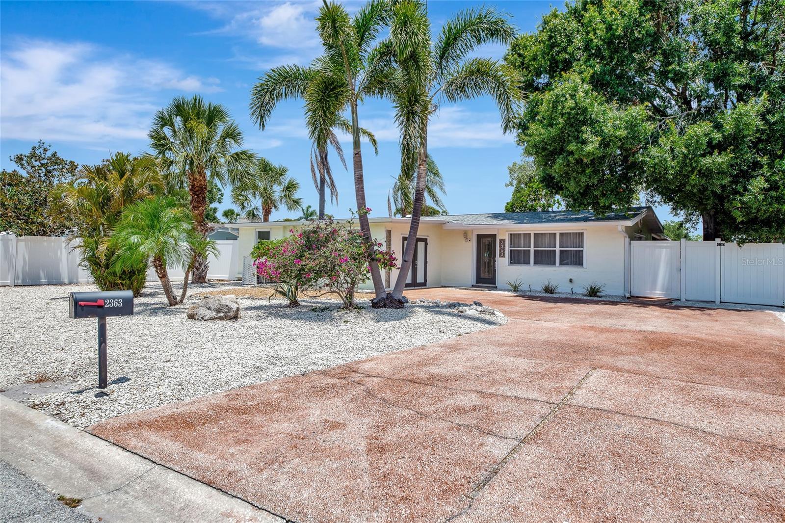 2363 MILFORD CIR, SARASOTA, FL, 34239