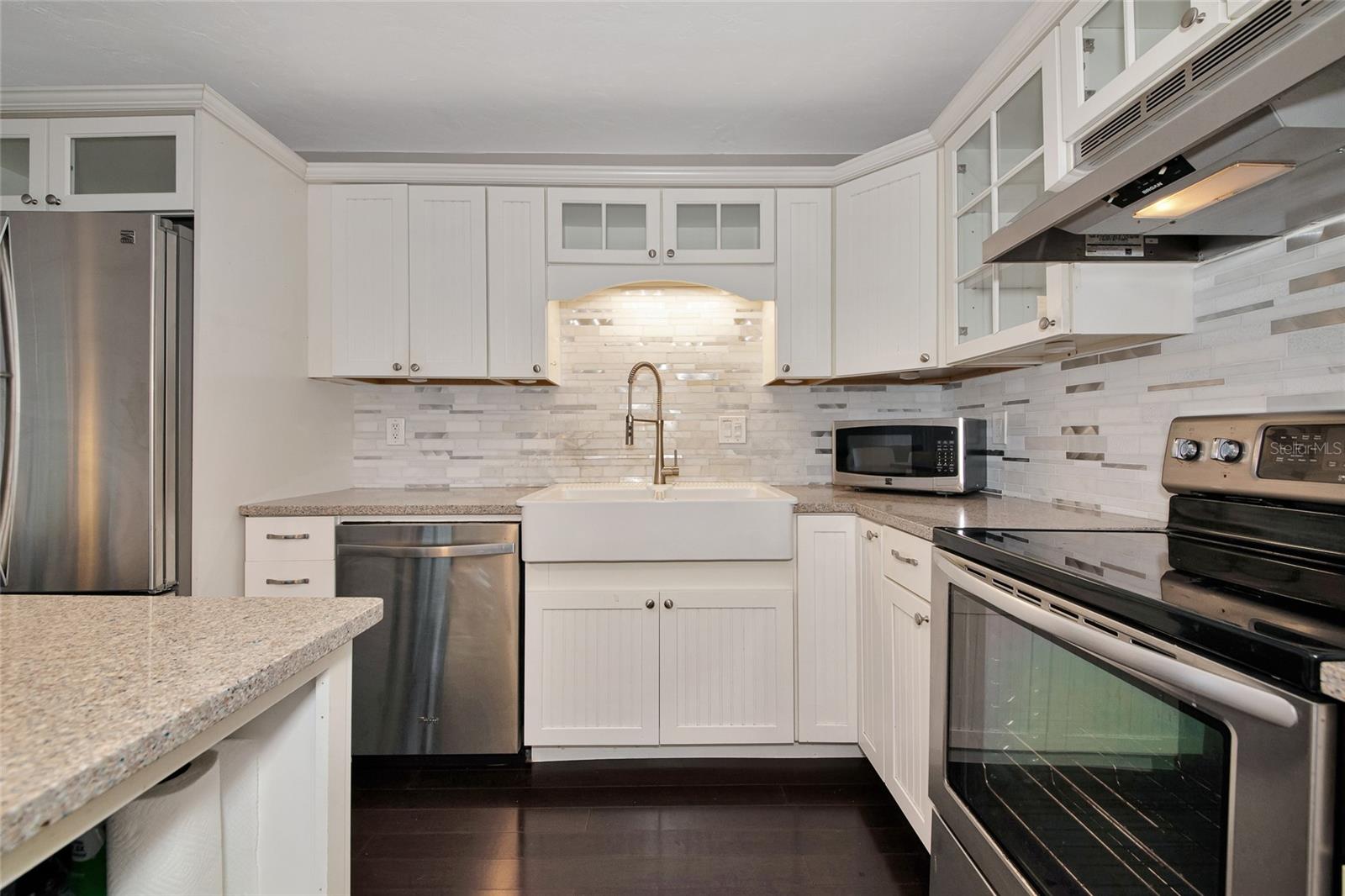 2363 MILFORD CIR, SARASOTA, FL, 34239