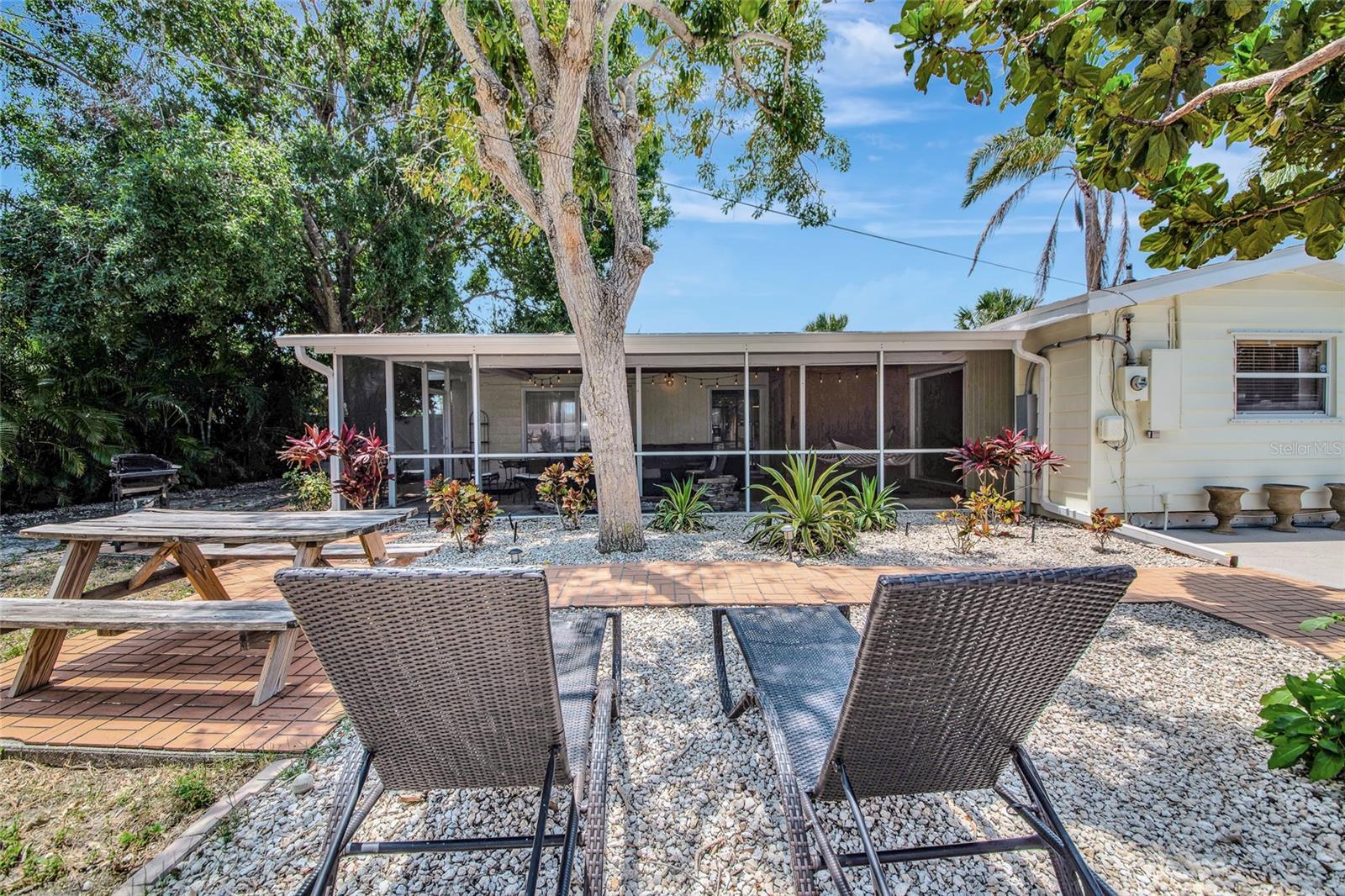 2363 MILFORD CIR, SARASOTA, FL, 34239