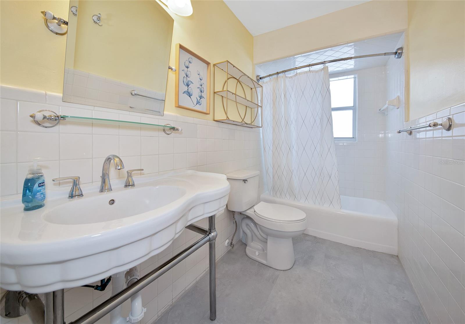 2363 MILFORD CIR, SARASOTA, FL, 34239