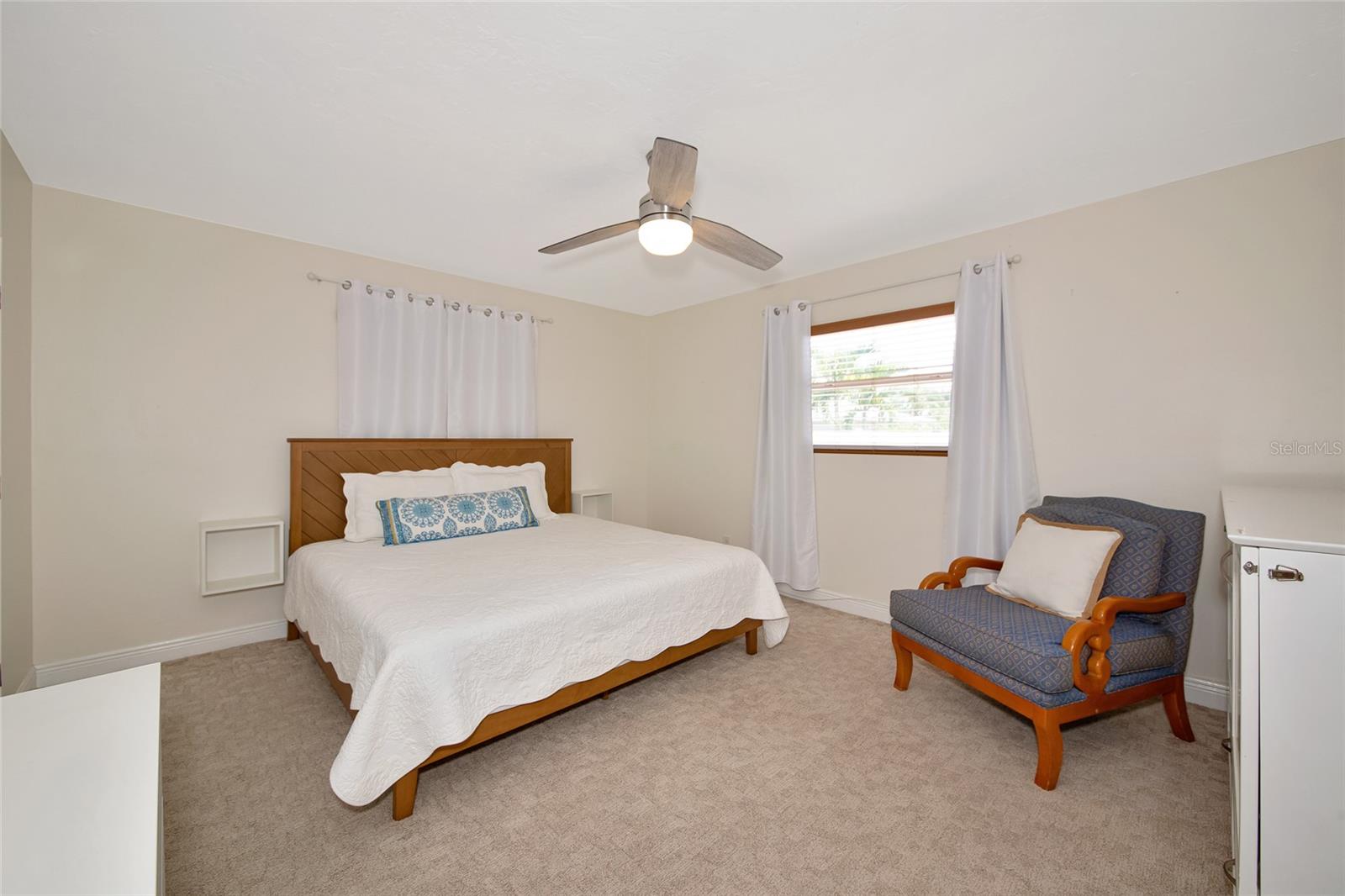 2363 MILFORD CIR, SARASOTA, FL, 34239