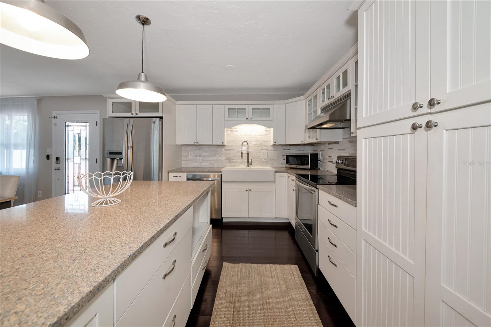 2363 MILFORD CIR, SARASOTA, FL, 34239