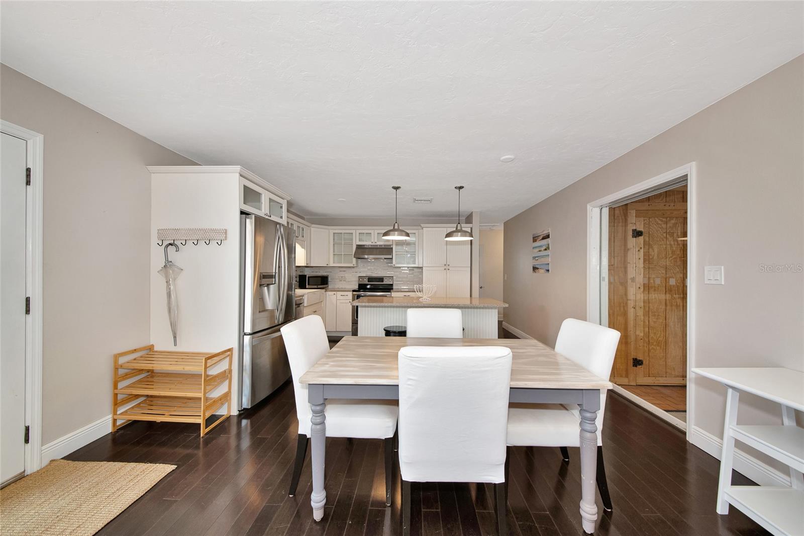 2363 MILFORD CIR, SARASOTA, FL, 34239