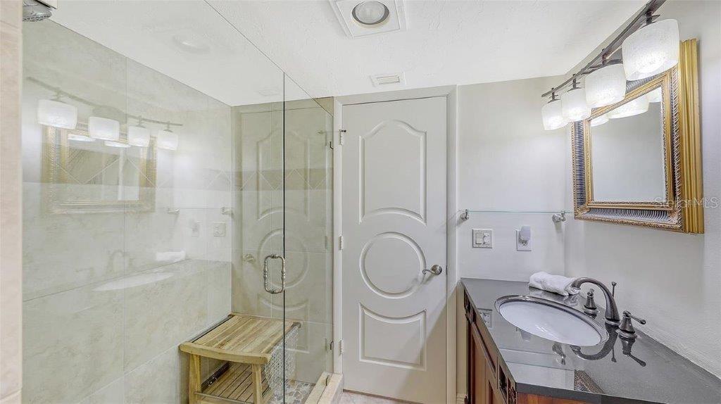 988 BLVD OF THE ARTS #1016, SARASOTA, FL, 34236