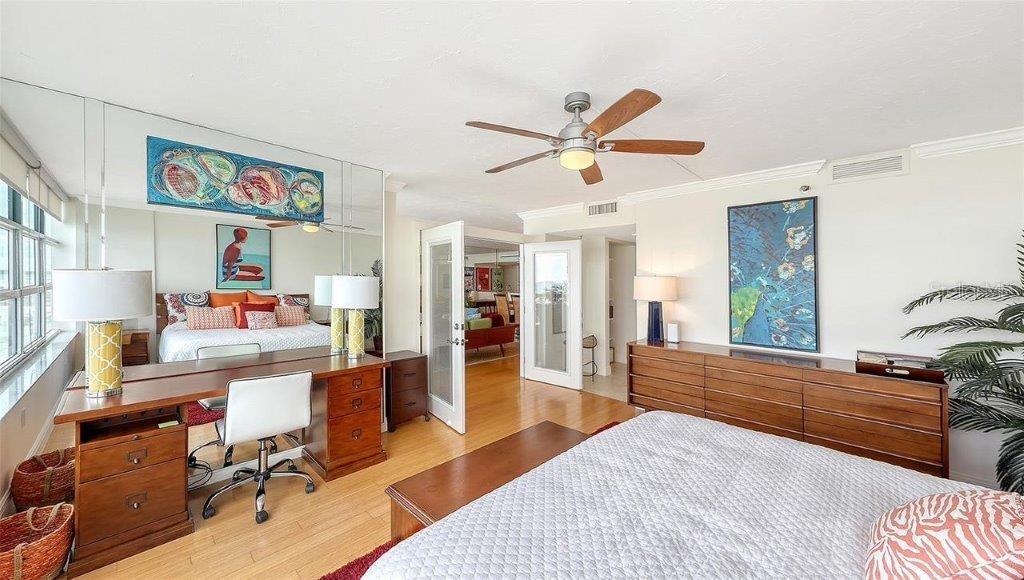 988 BLVD OF THE ARTS #1016, SARASOTA, FL, 34236