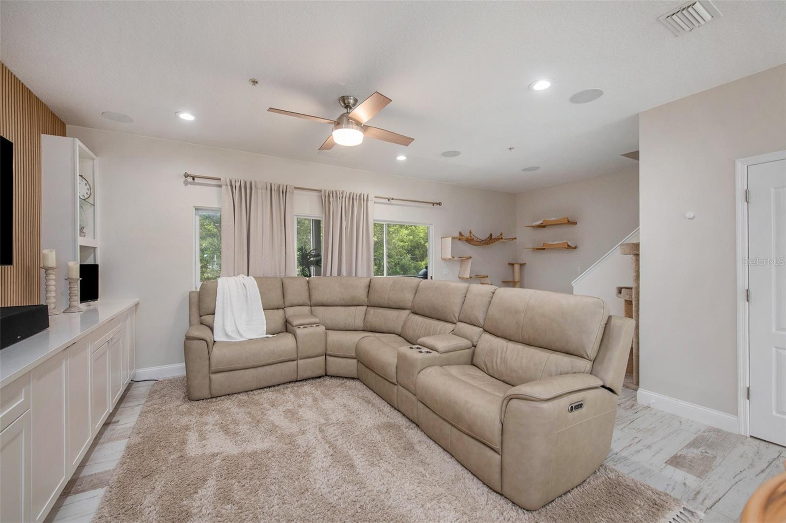 3147 OYSTER BAYOU WAY, CLEARWATER, FL, 33759