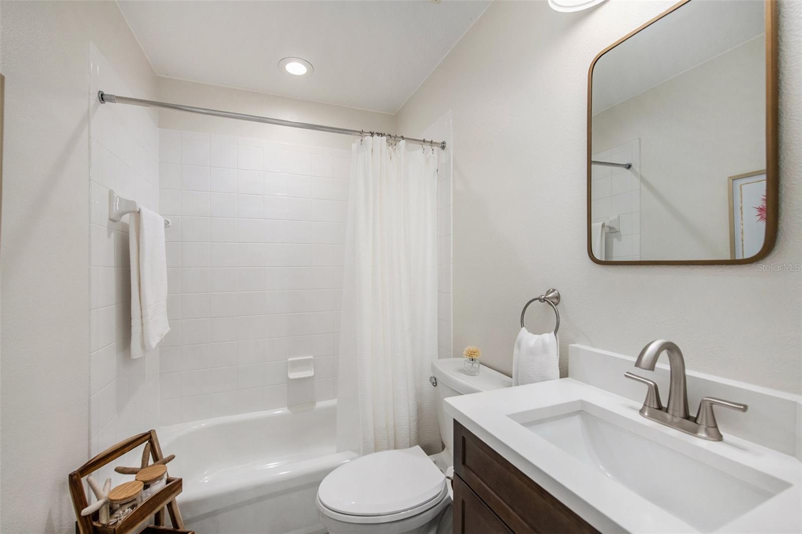 3147 OYSTER BAYOU WAY, CLEARWATER, FL, 33759