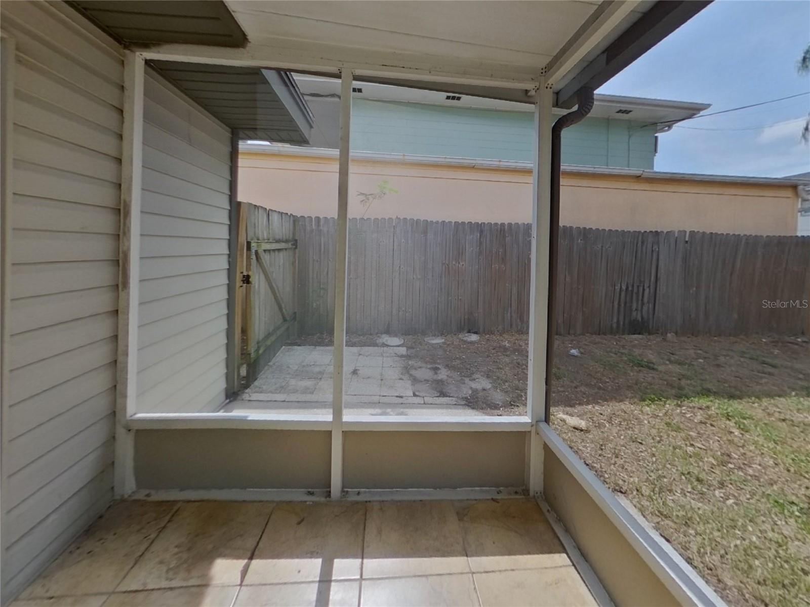 3615 W ROGERS AVE, TAMPA, FL, 33611