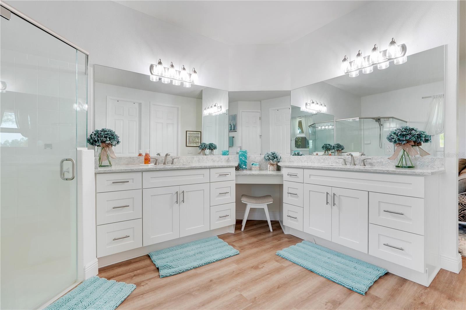 217 LAKE CASSIDY DR, KISSIMMEE, FL, 34759