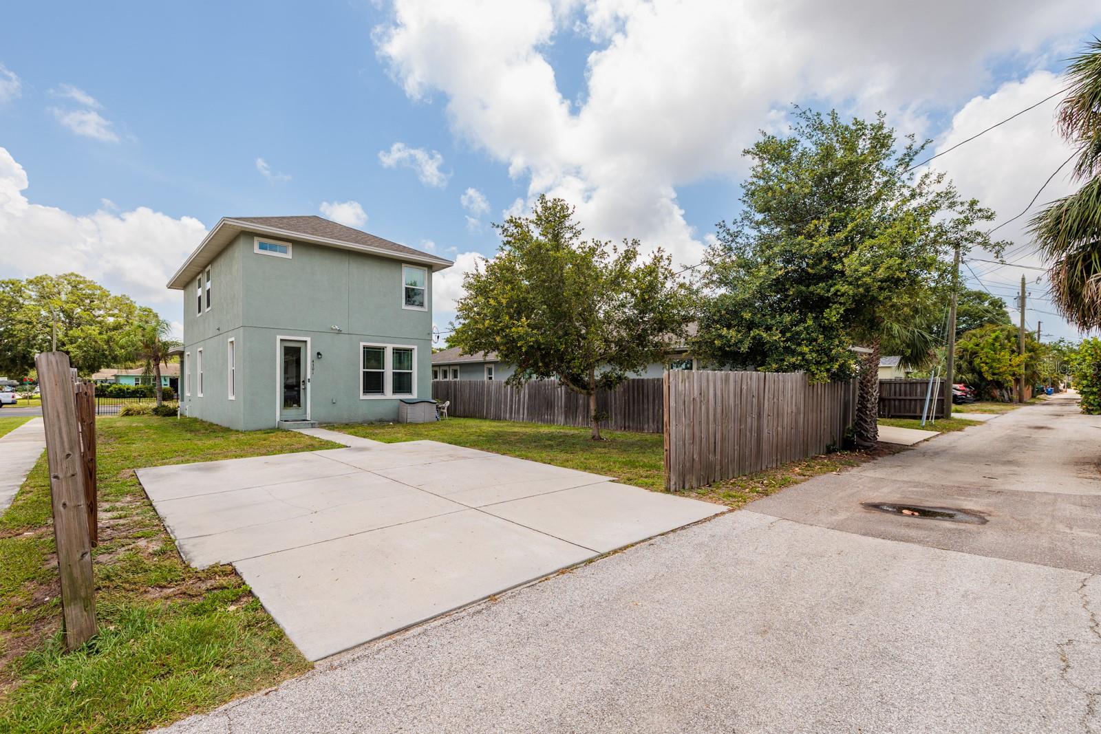 4301 5TH AVE N, ST PETERSBURG, FL, 33713