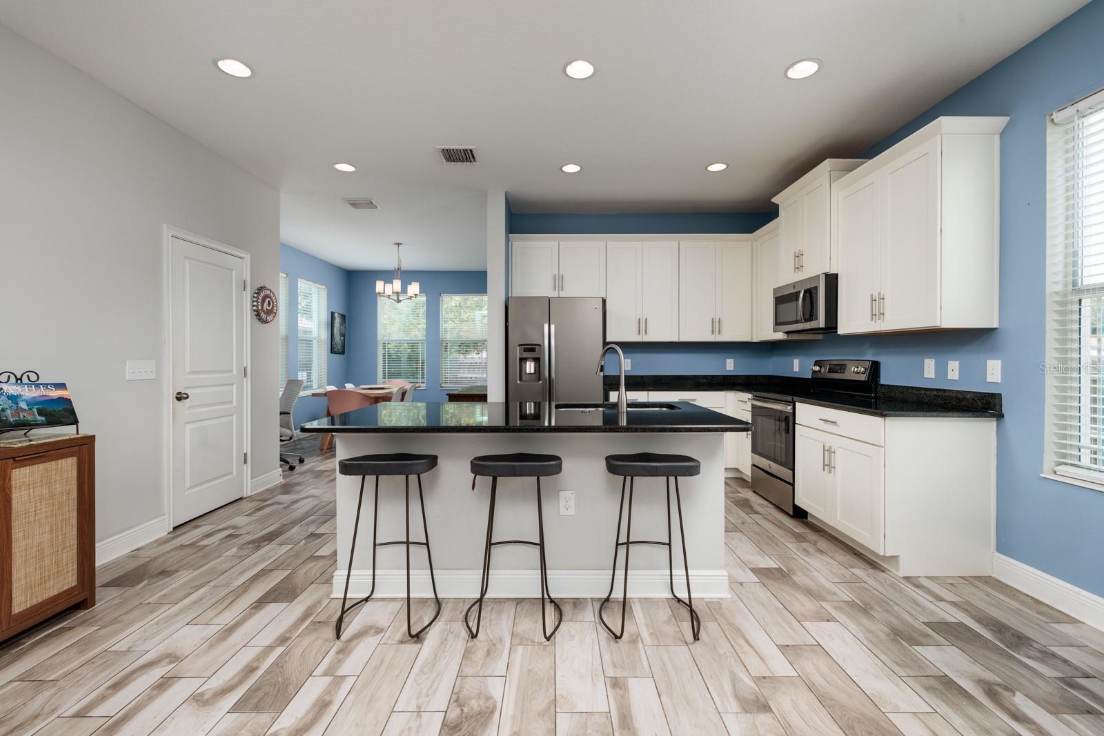 4301 5TH AVE N, ST PETERSBURG, FL, 33713