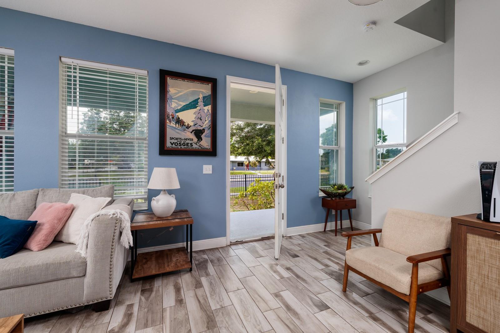 4301 5TH AVE N, ST PETERSBURG, FL, 33713