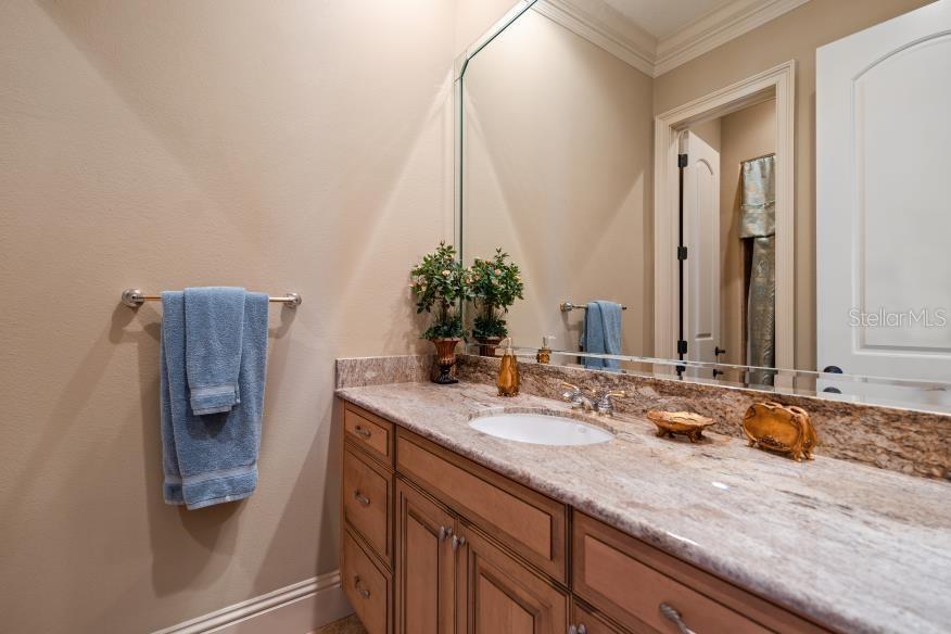 TB8392286 Property Photo