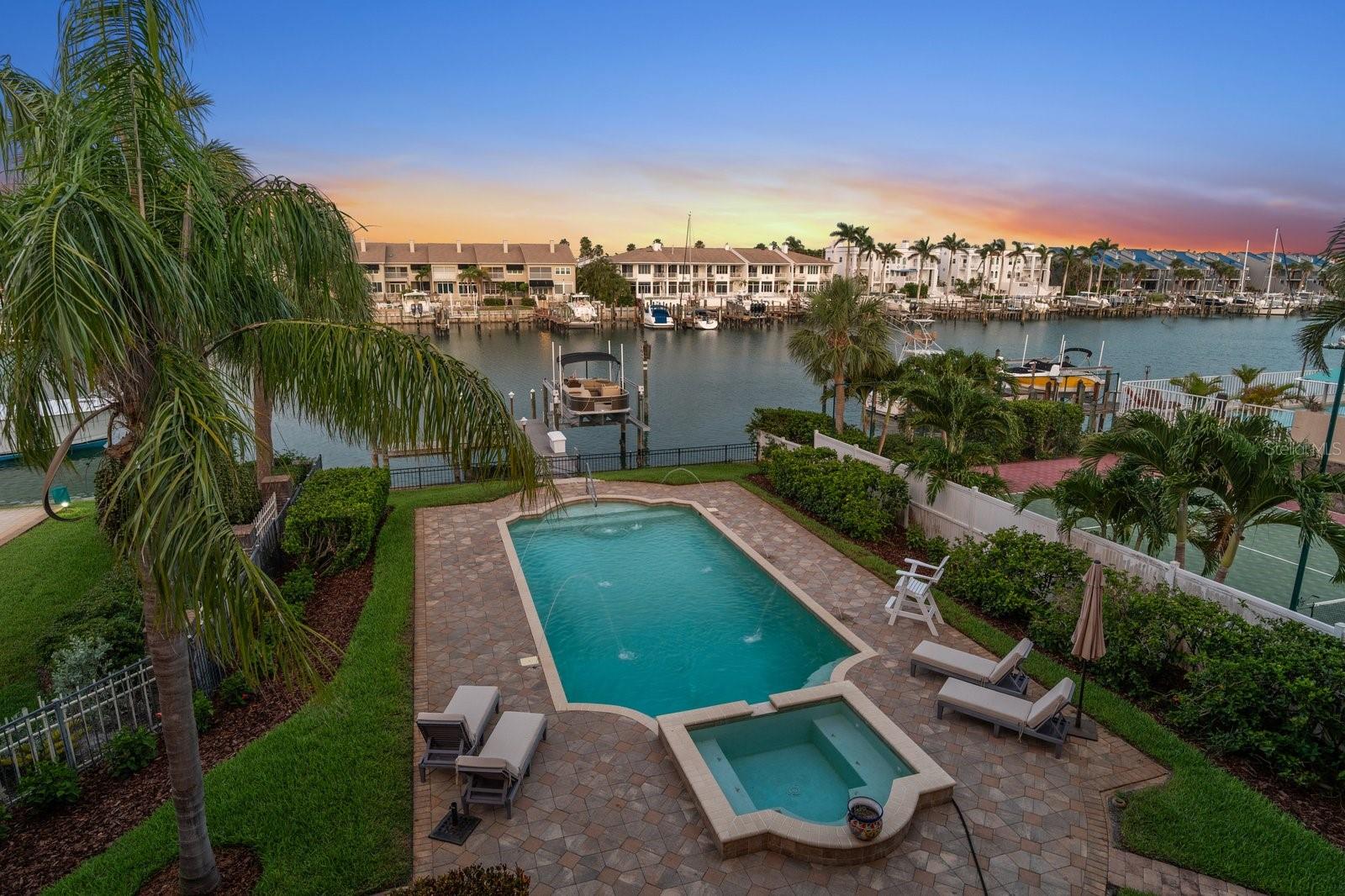 TB8392286 Property Photo