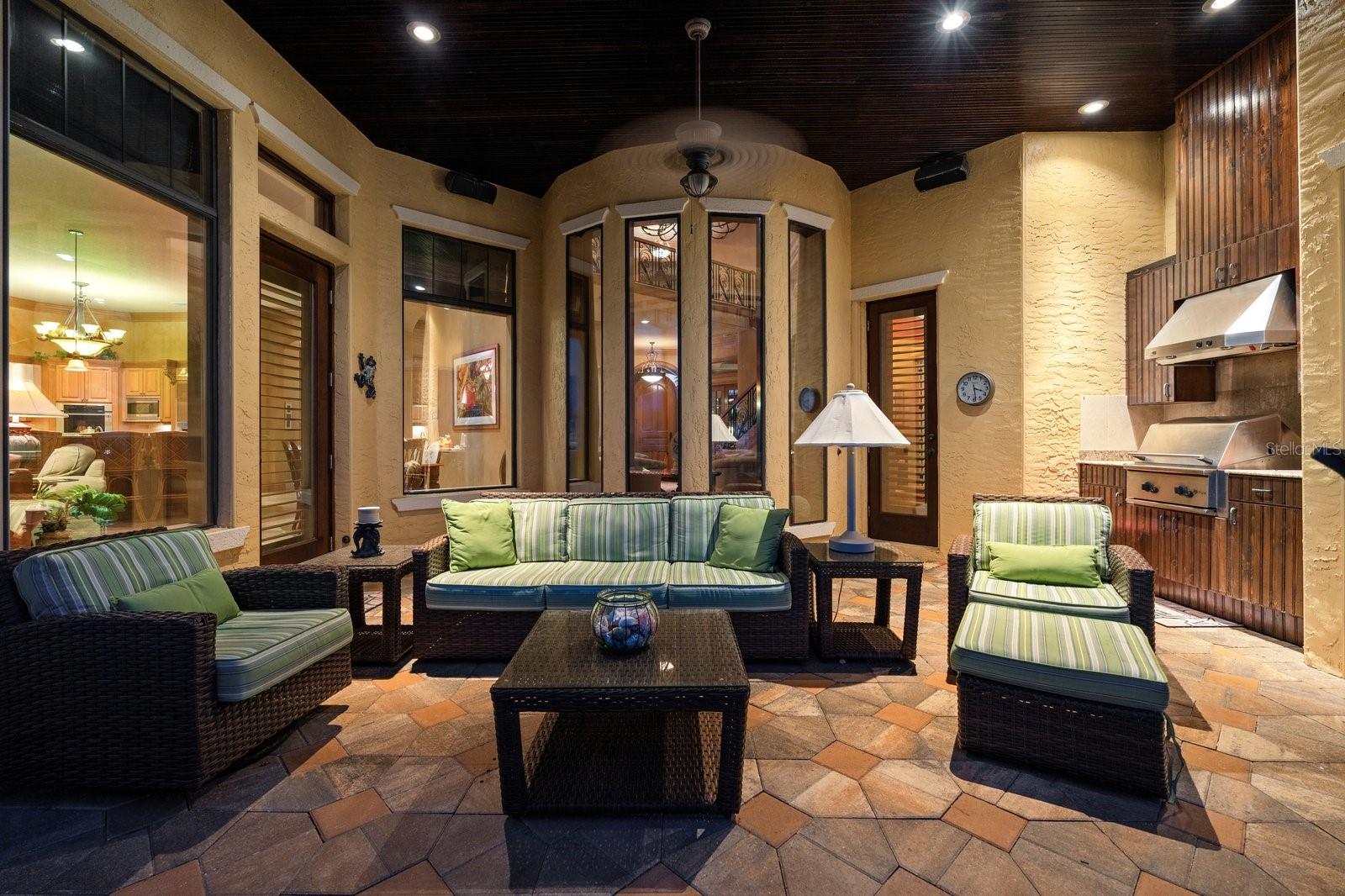 TB8392286 Property Photo