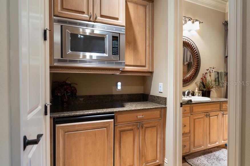 TB8392286 Property Photo