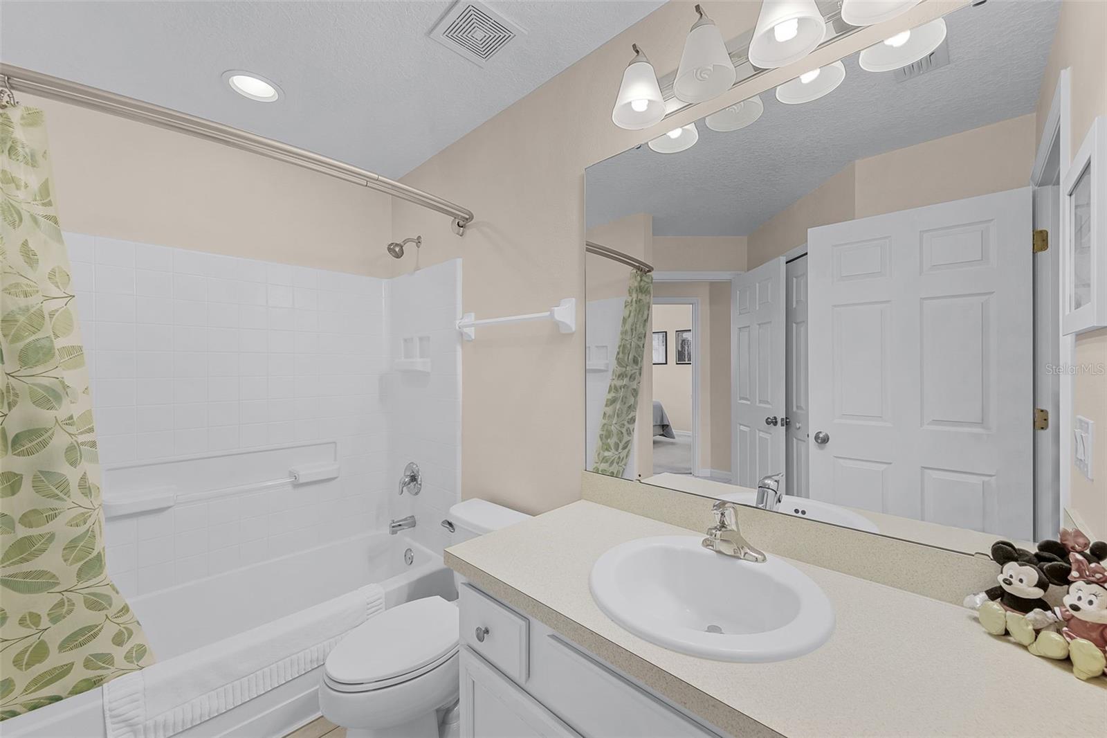 423 PALOMA DR, DAVENPORT, FL, 33837