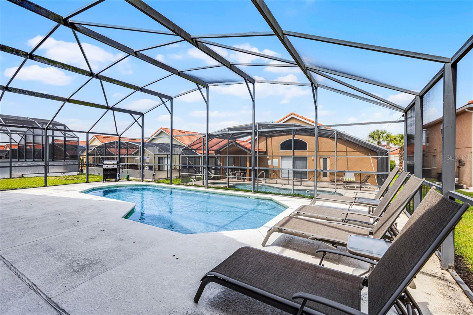 423 PALOMA DR, DAVENPORT, FL, 33837