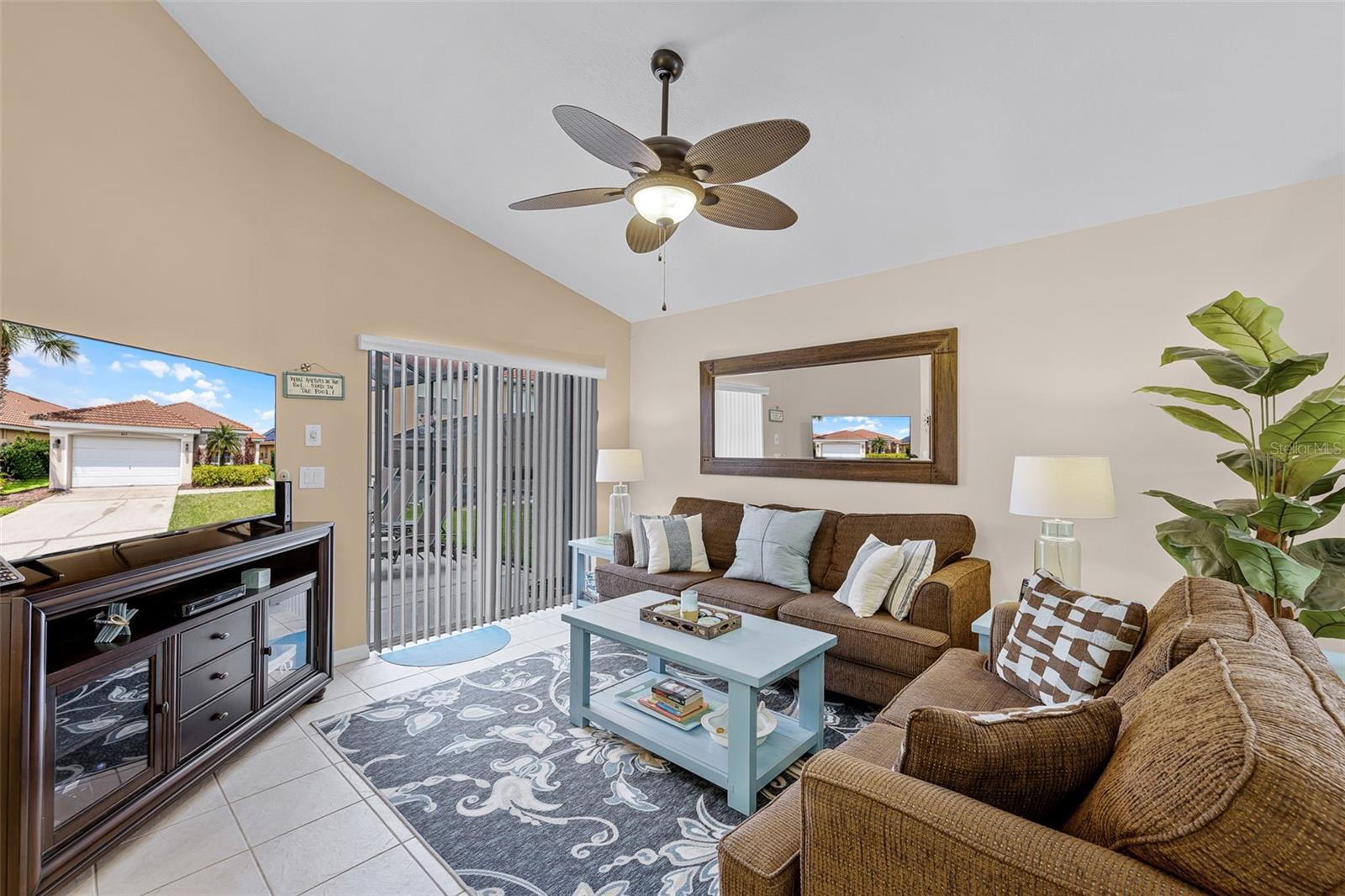 423 PALOMA DR, DAVENPORT, FL, 33837