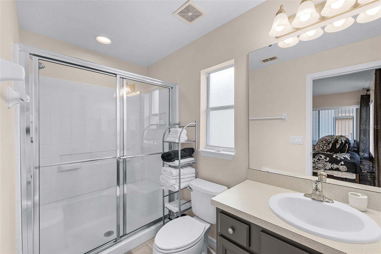 423 PALOMA DR, DAVENPORT, FL, 33837