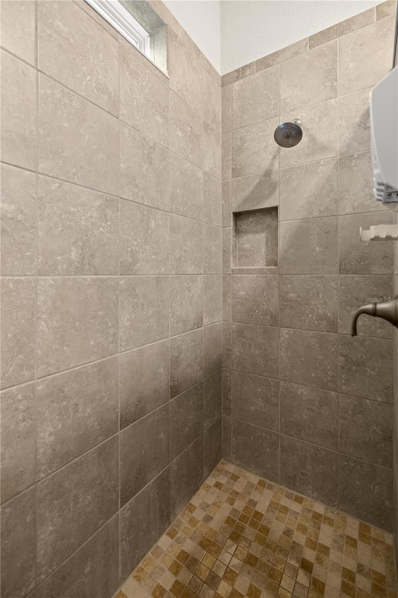 10279 JULIA ISLES AVE, OXFORD, FL, 34484